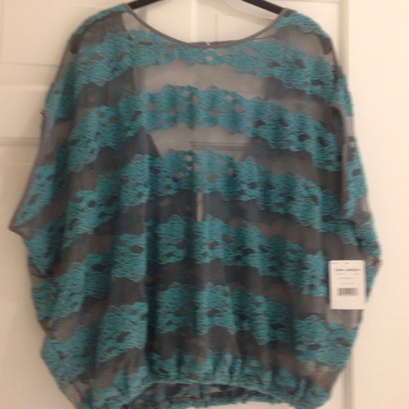 Free people teal embroidered, grey  lace top NWT - Picture 3 of 3