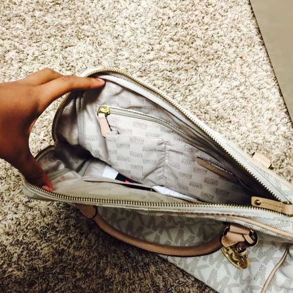 Want monogram and white ? Here you go! - Picture 2 of 3