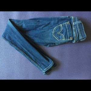 Levi Destroyed Skinny Jeans