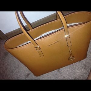 Michael Kors purse