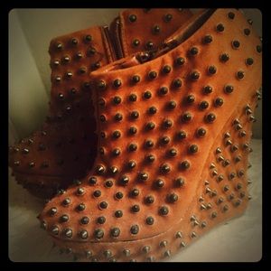 Bamboo studied booties!