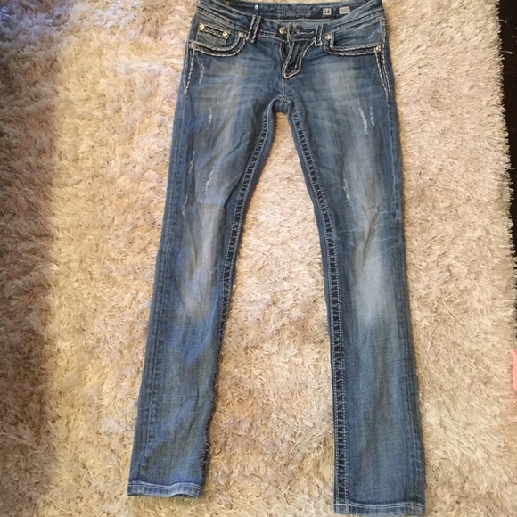 Size 28 Miss Me Skinny Jeans