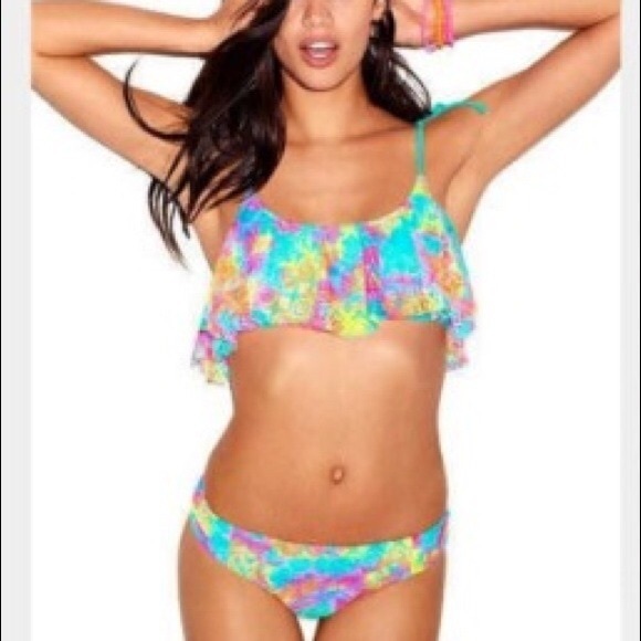 Bundle Victoria's Secret pink flounce tops