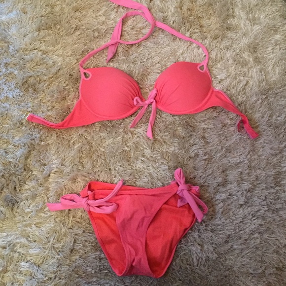 Pink VS "gorgeous" swim suit set