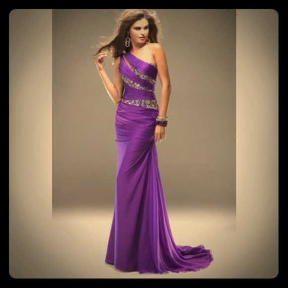 Formal prom gown.