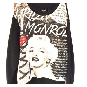 Forever 21 Marilyn Monroe crew neck sweater size M