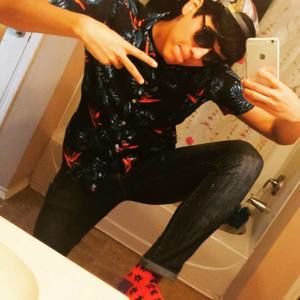 Meet your Posher, Agustin