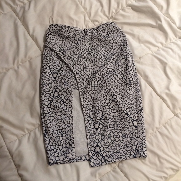 LF printed wrap pencil skirt