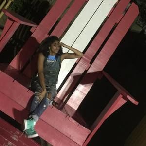 Meet your Posher, Chasidy