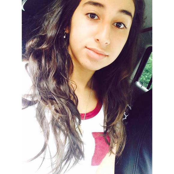 Meet your Posher, Evelyn