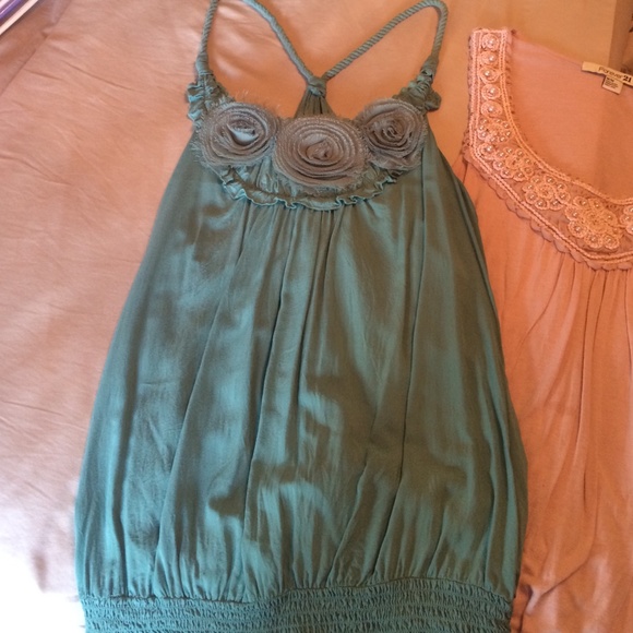 Date Nite Bundle👗💛 - Picture 2 of 4