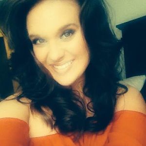 Meet your Posher, Molly