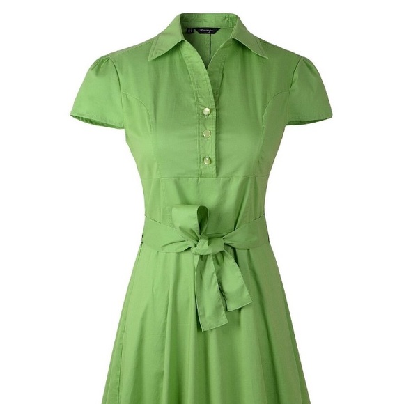 Vintage Pin Up style green dress