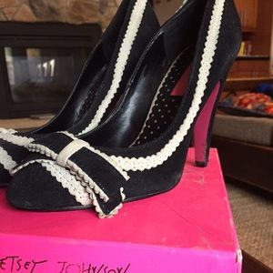 Betsey Johnson suede heels