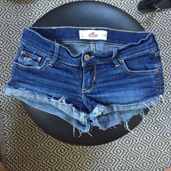 denim Hollister shorts