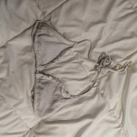 juicy couture white eyelet triangle bikini top - Picture 1 of 3