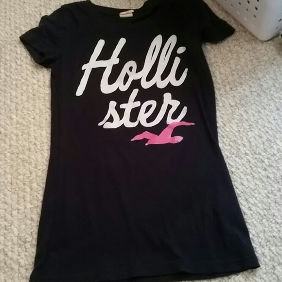 Hollister T-Shirt