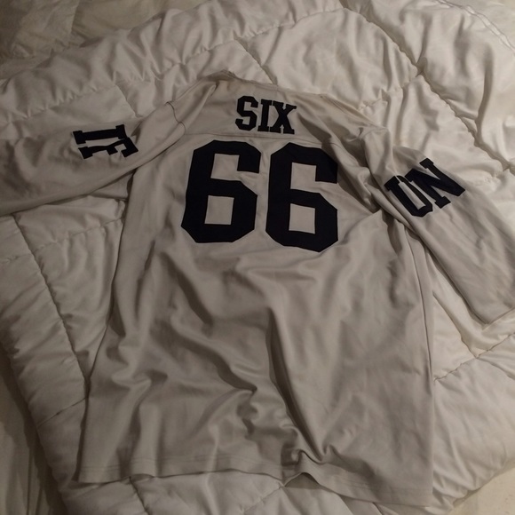 UNIF 666 jersey