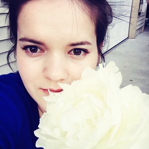 Meet your Posher, Alina