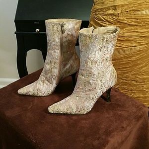 2nd REDUCTION! Boots sequined & paisley BLING!