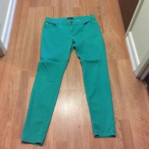 Green pant