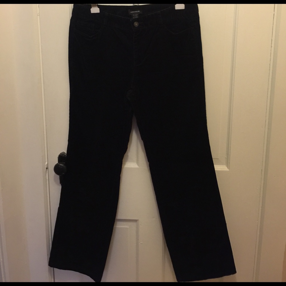 Lord & Taylor Size 12 Black Cords.