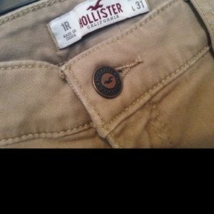 Hollister khaki skinny pants
