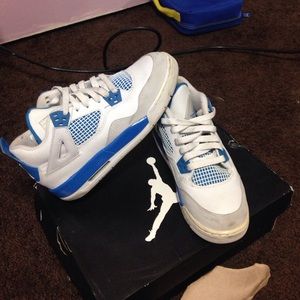 Military blue 4s