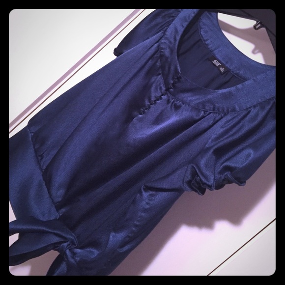 Navy lovers!