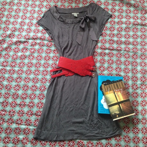 Closet closing sale! Light knit silk bow dress