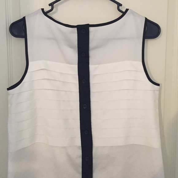 off white nync top - Picture 3 of 3