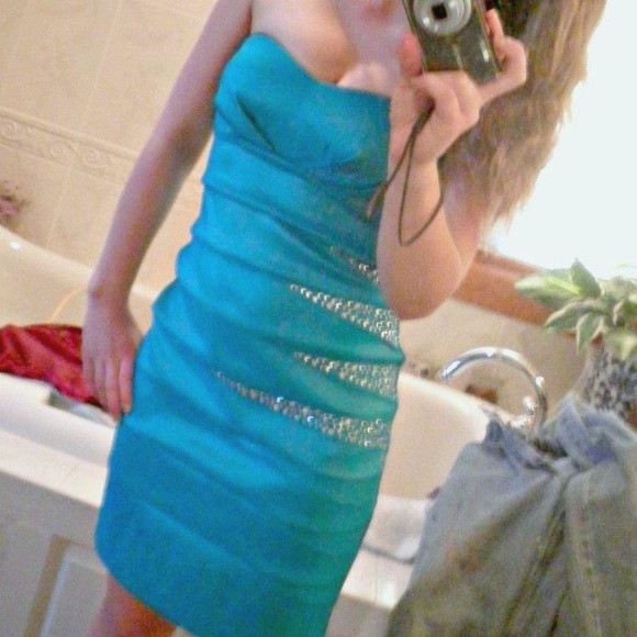Short teal homecoming dress