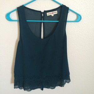 Tank Top with open back and cut-outs🌻(RARE)