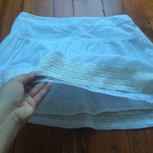 American Eagle white skirt