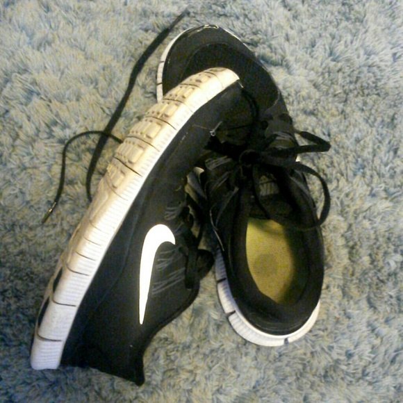 Nike Frees 5.0 - Picture 4 of 4