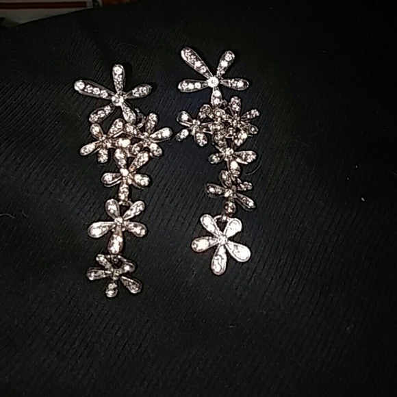 Flowers or snowflakes u decide - Picture 1 of 1