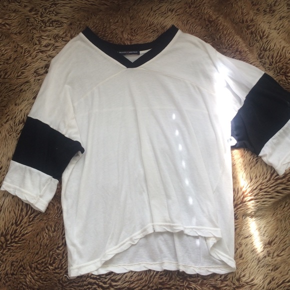 Brandy Melville jersey top
