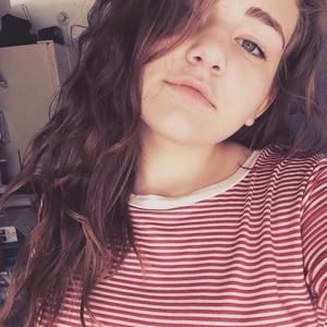 Meet your Posher, Mikayla