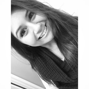 Meet your Posher, Destiny