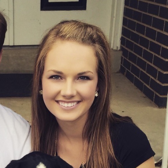 Meet your Posher, Maddie