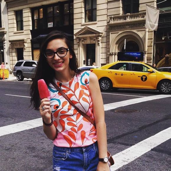 Meet your Posher, Isabella