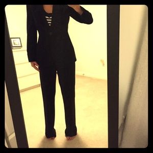 Black Tahari Women's Suit