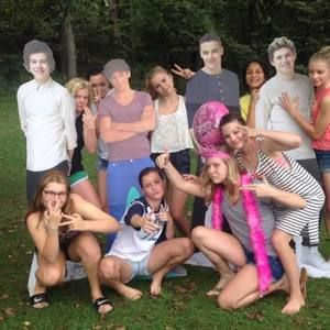 Meet your Posher, Kayla