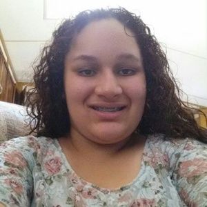 Meet your Posher, Valeria