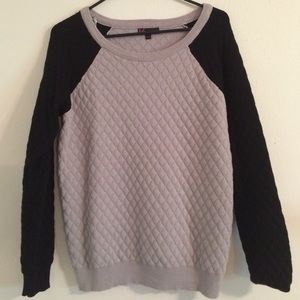 Black and gray sweater