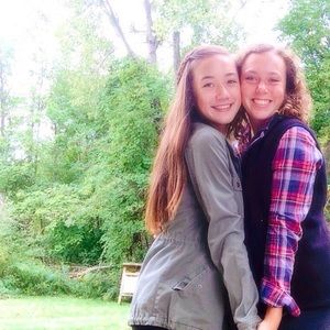 Meet your Posher, Rachel