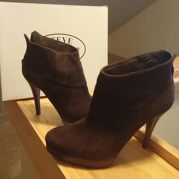 Steve Madden Shoes - Brown ankle boots