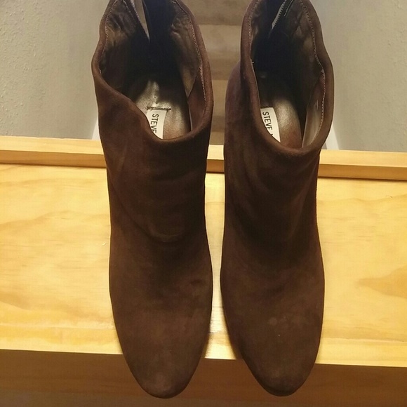 Brown ankle boots - Picture 4 of 4