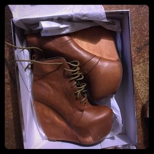 Brown zigi girl wedge shoe