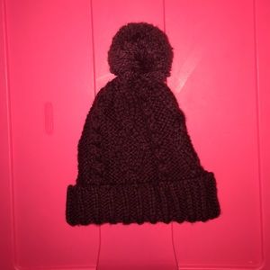 Burgundy beanie with ball